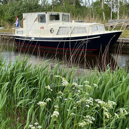 Boat Ella - Kamperen Op Het Water -Niet Om Mee Te Varen -Read Host Profile-Lees Hostprofiel Jutrijp Bagian luar foto